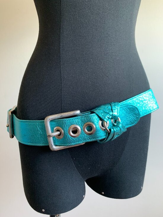 Kettle Black Vintage Rare blue metallic foil adjustable loop belt